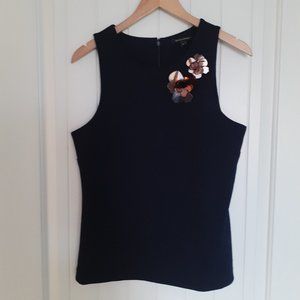 Banana Republic Sleeveless Crepe Top with Flower Broaches Navy Blue Size M